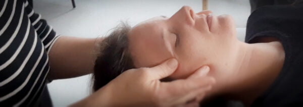 Seance de massage tuina à illkirch avec Sophie Bouvier Seance de massage tuina à illkirch avec Sophie Bouvier